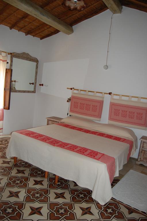 Rifugio Di Galte Bed & Breakfast Galtelli Ruang foto